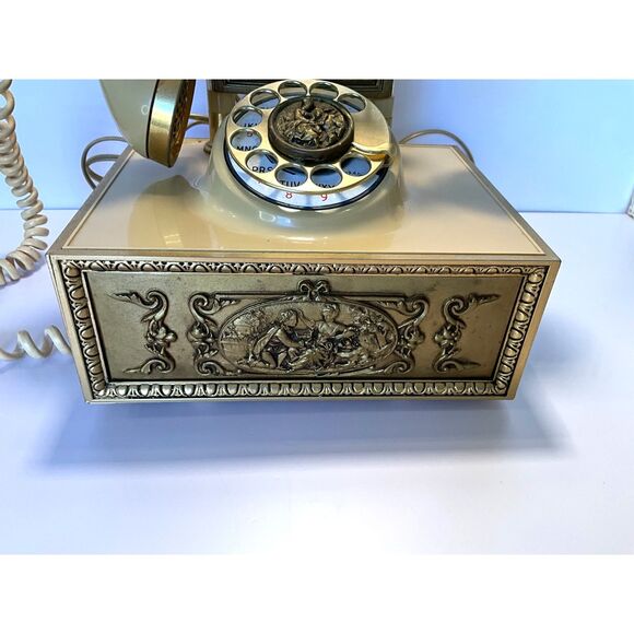 Vintage 1970's French Style rotary dial phone Deco-Tel - Picture 9 of 10